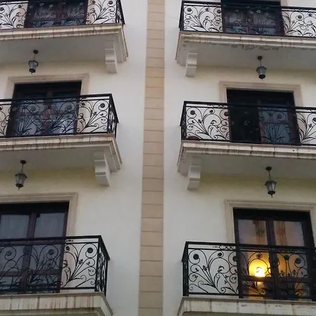 Lakis Court * Larnaca