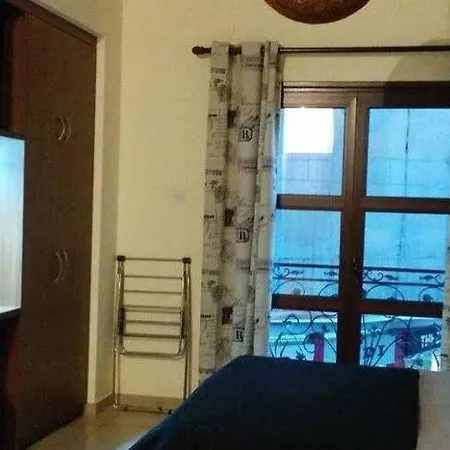Lakis Court Larnaca