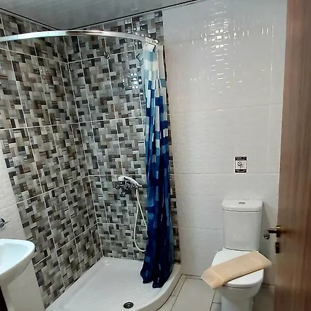 Апартаменти Lakis Court Ларнака