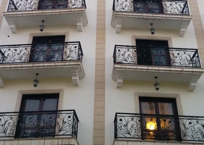 Lakis Court * Larnaca